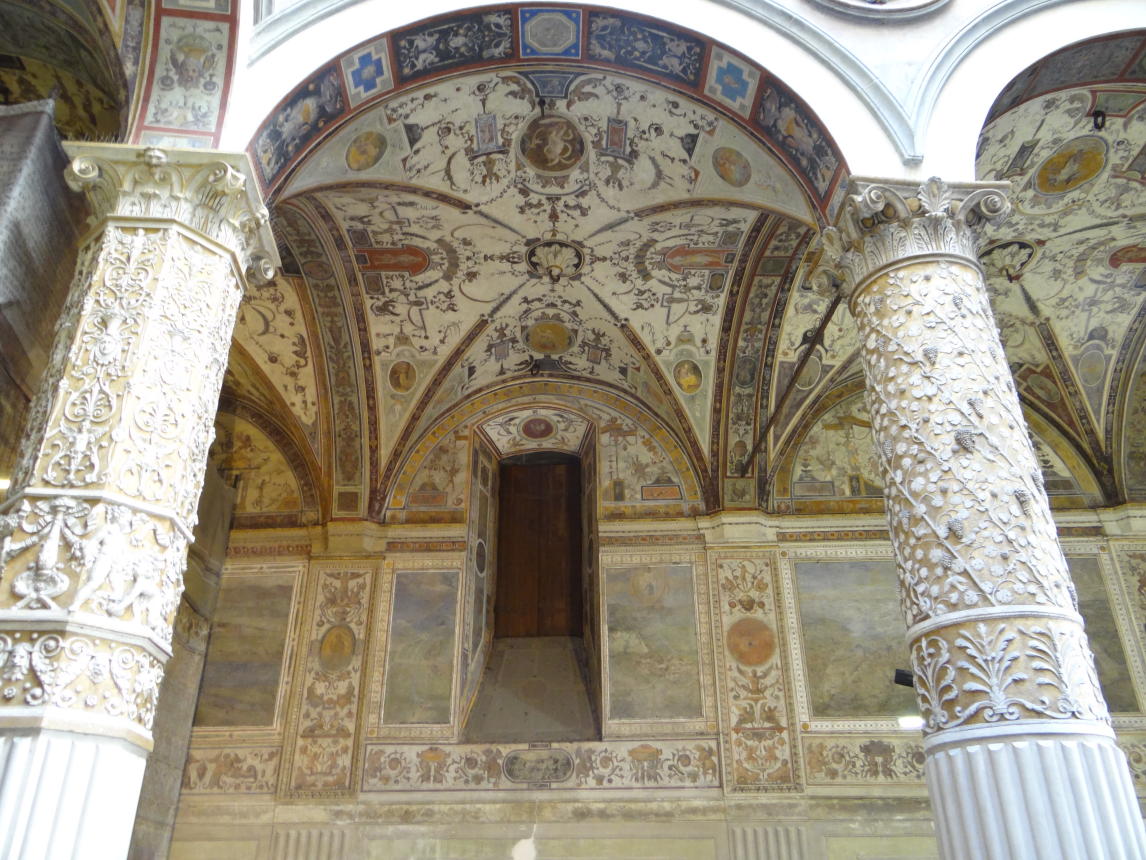 Basilica di Santa Croce  DSC03259